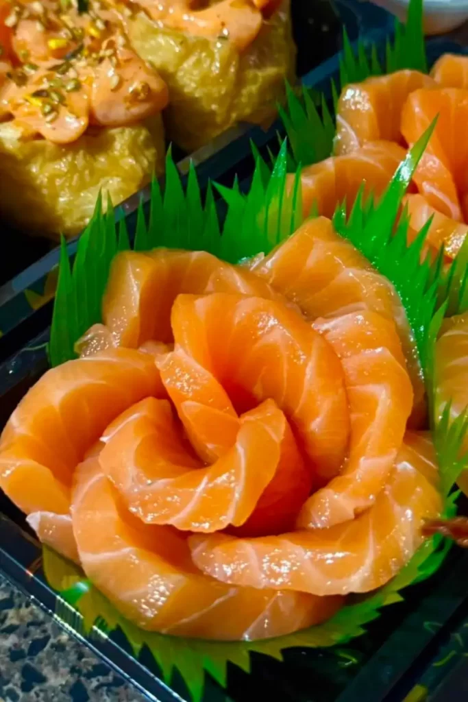 How to Make Salmon Sashimi at Home ?