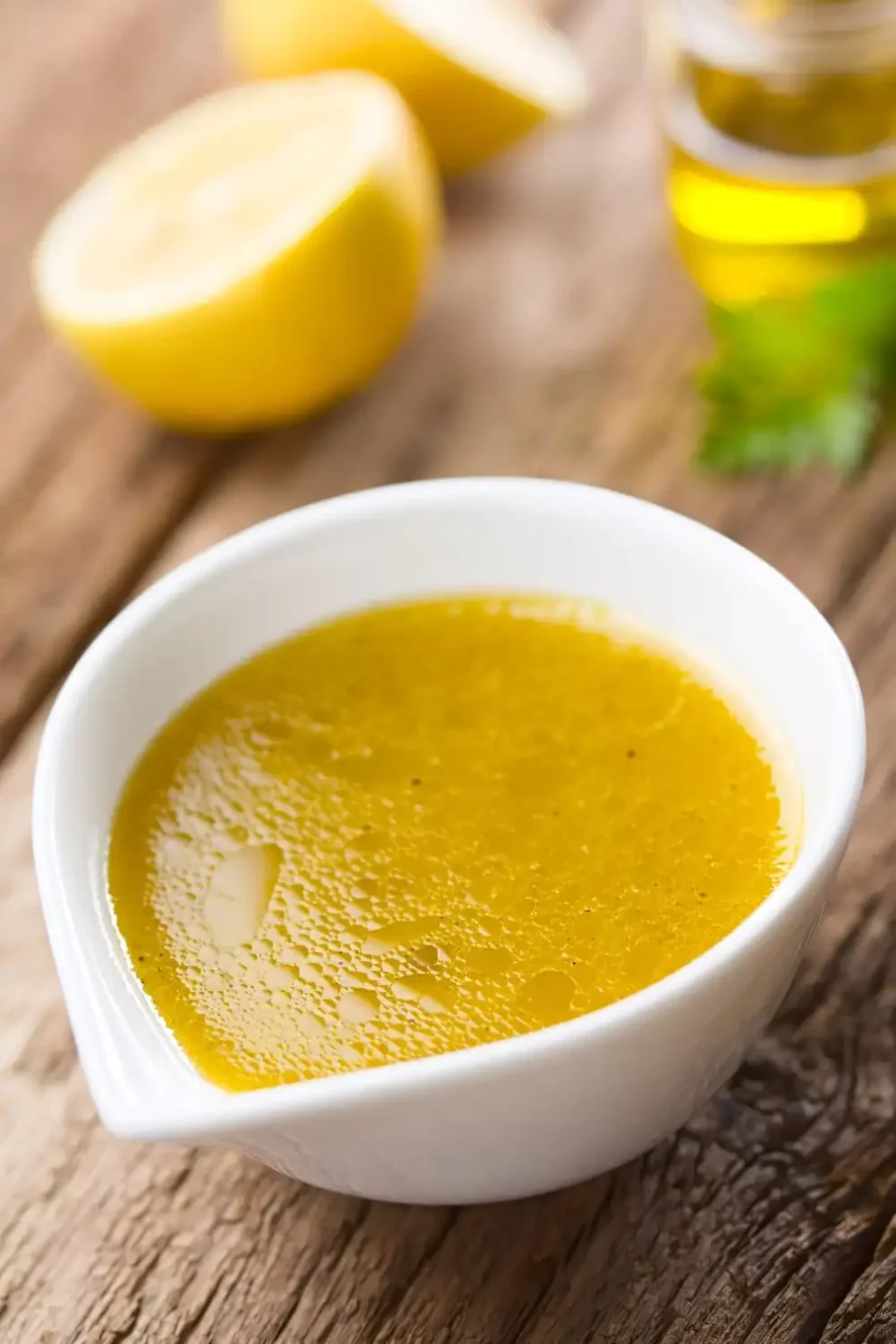 Classic Vinegar and Oil Salad Dressing Recipe